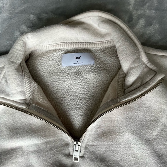 Small “warm up crop” - TNA - Picture 12 of 12